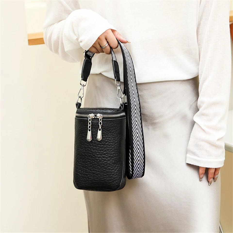 Women's Leather Crossbody Bag – Regina Bavency