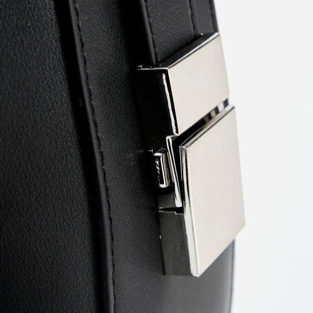 Women’s Leather Shoulder Bag – Natalia