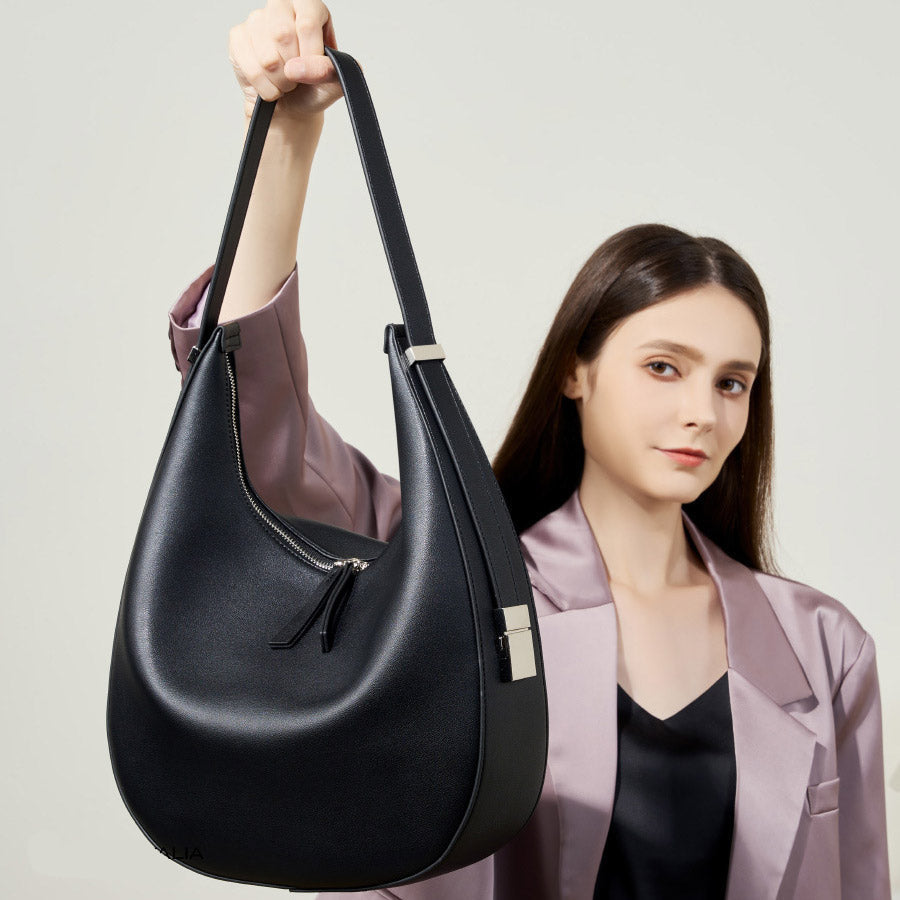 Women’s Leather Shoulder Bag – Natalia