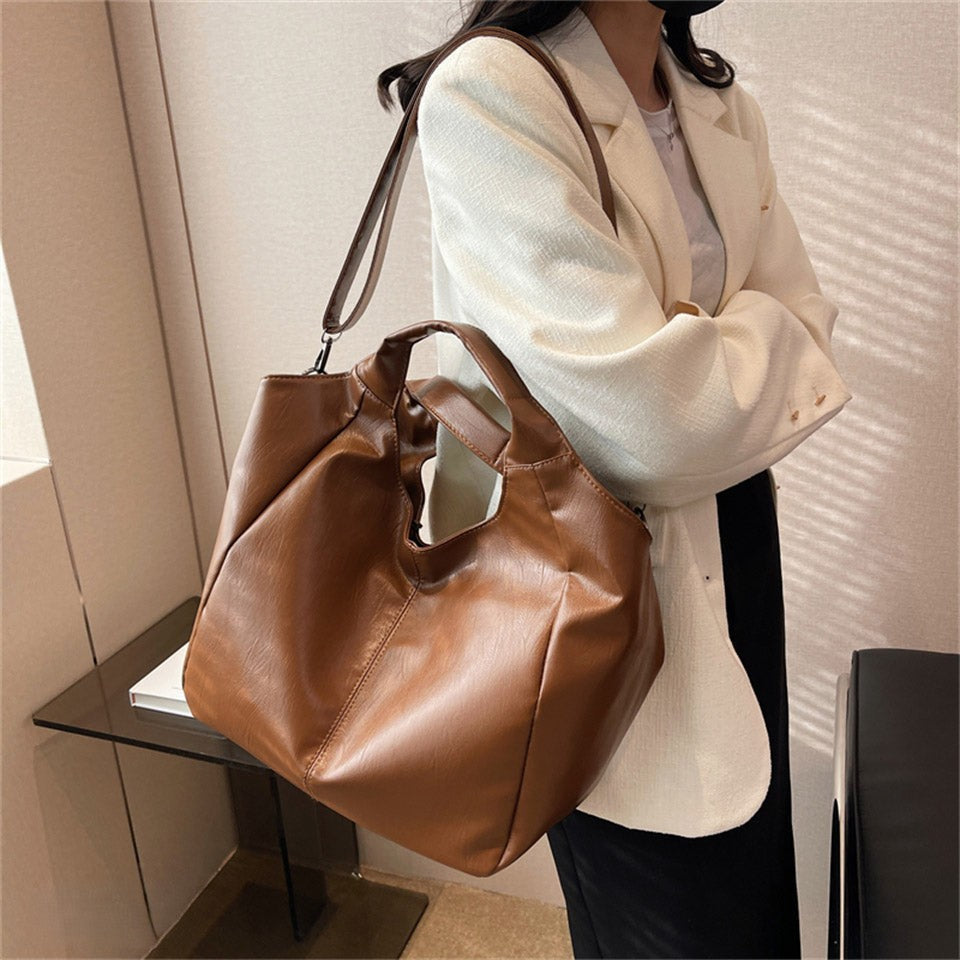 Women’s Vegan Leather Shoulder Bag – Luna